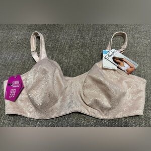 Playtex Secrets Bra Size 42C New With Tags
Underwire Undercover Slimming